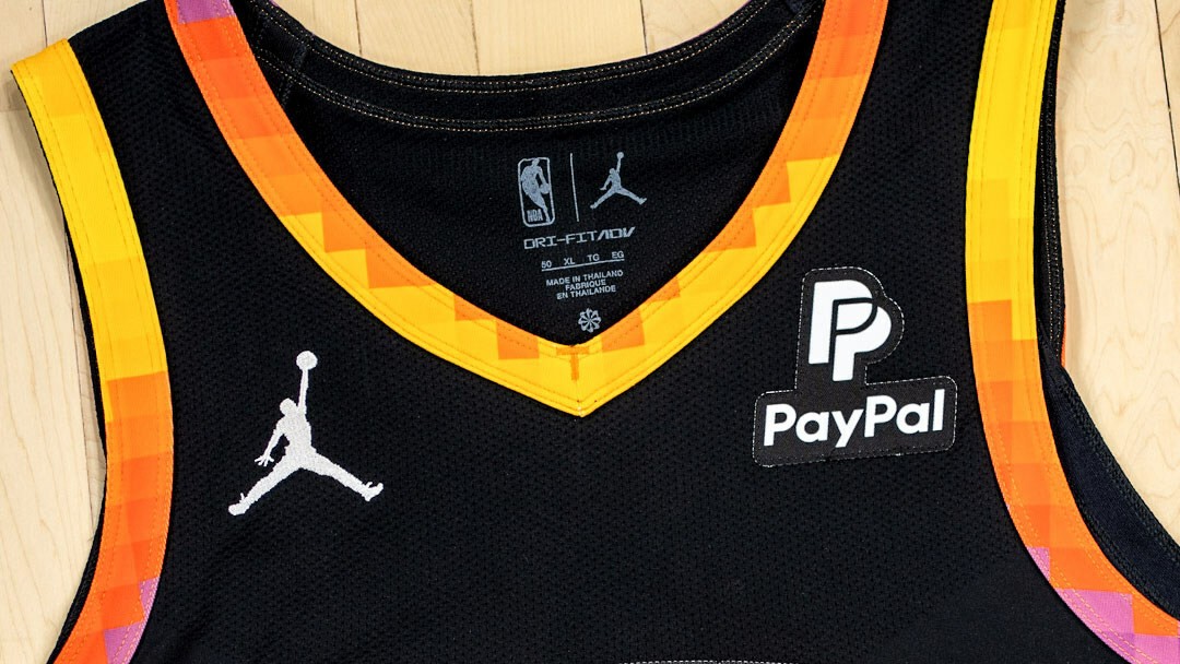 Phoenix Suns Unveil New Black Uniform Before 2022-23 NBA