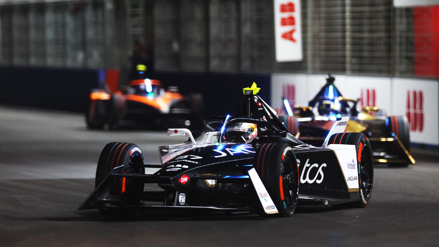 Formula E unveils tech partnership with Google Cloud - TechCodex